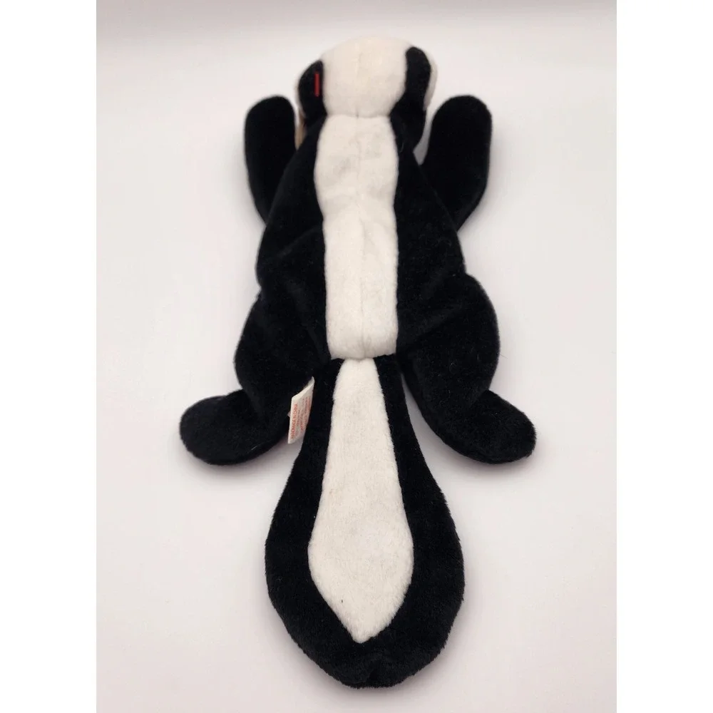 TY Beanie Baby‎ - STINKY the Skunk (8 inch)